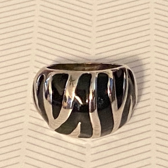 Black and Silver Zebra Stripe Statement Ring - Picture 1 of 5